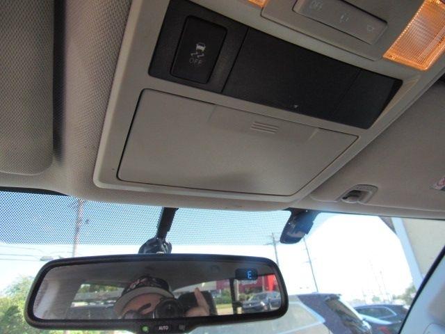 Toyota Tacoma SR5 Double Cab Long Bed V6 6AT 4WD 2017
