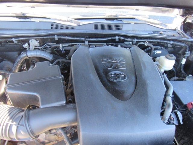 Toyota Tacoma SR5 Double Cab Long Bed V6 6AT 4WD 2017