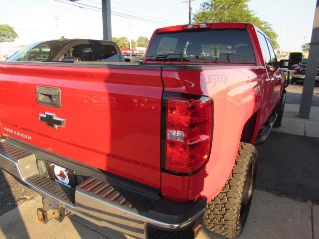 Chevrolet Silverado 2500HD Work Truck Crew Cab Long Box 4WD 2019