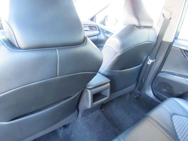 Toyota Camry SE Nightshade Edition 2021