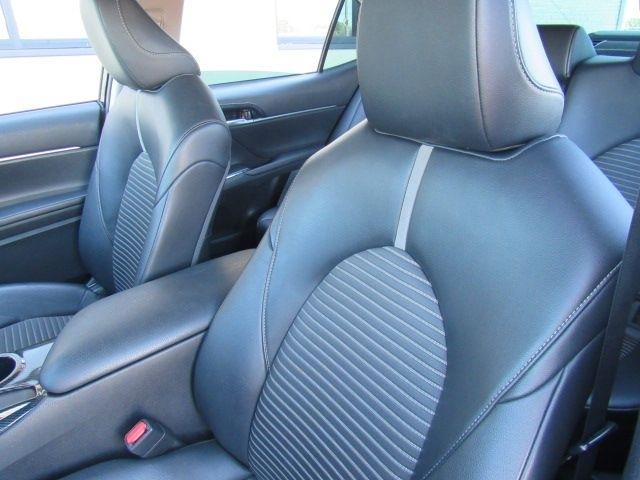 Toyota Camry SE Nightshade Edition 2021