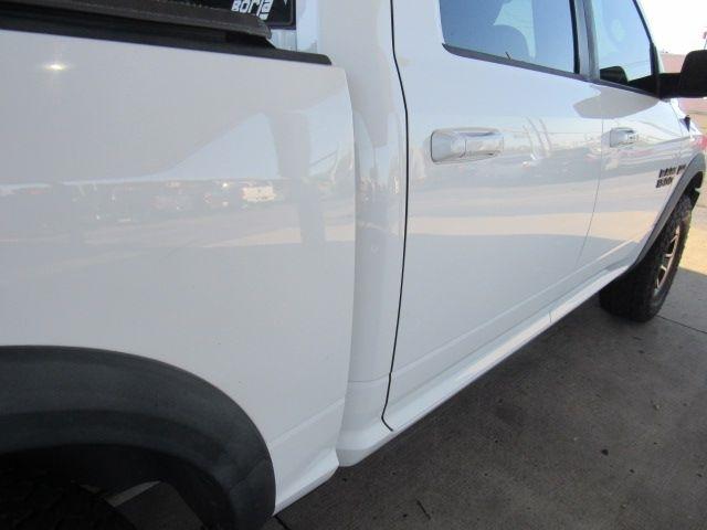 RAM 1500 Rebel Crew Cab SWB 4WD 2016