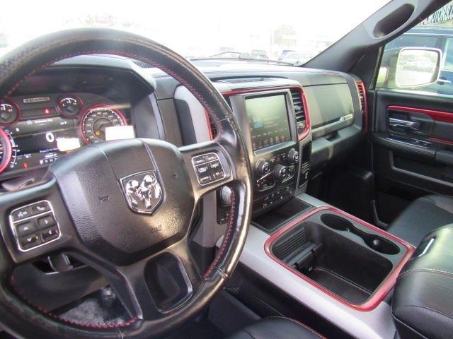 RAM 1500 Rebel Crew Cab SWB 4WD 2016