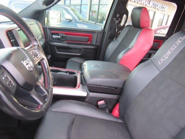 RAM 1500 Rebel Crew Cab SWB 4WD 2016