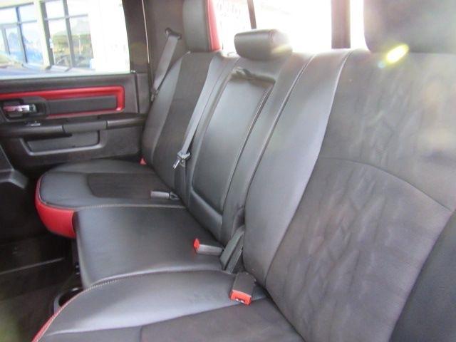 RAM 1500 Rebel Crew Cab SWB 4WD 2016