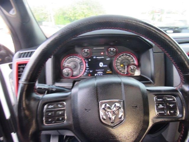 RAM 1500 Rebel Crew Cab SWB 4WD 2016
