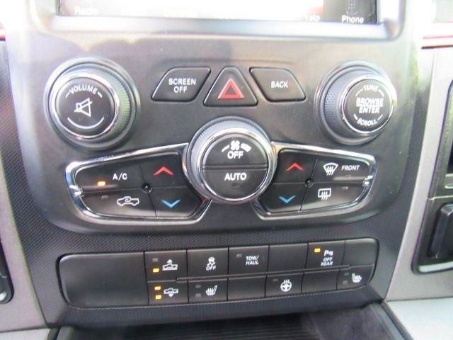 RAM 1500 Rebel Crew Cab SWB 4WD 2016