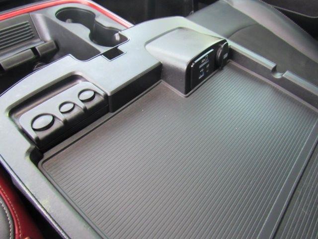 RAM 1500 Rebel Crew Cab SWB 4WD 2016