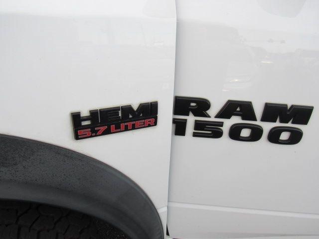 RAM 1500 Rebel Crew Cab SWB 4WD 2016