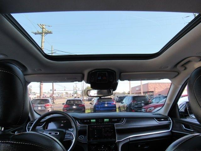 Jeep Grand Cherokee L Limited 4WD 2023