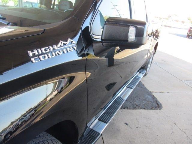 Chevrolet Silverado 1500 High Country Crew Cab 4WD 2020