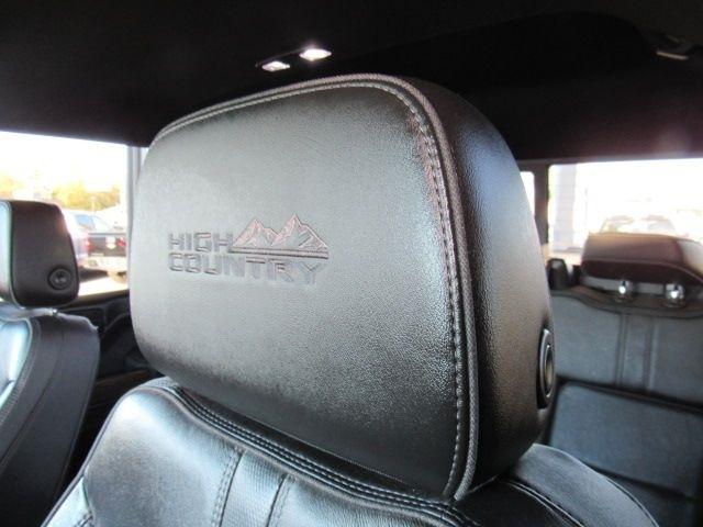Chevrolet Silverado 1500 High Country Crew Cab 4WD 2020