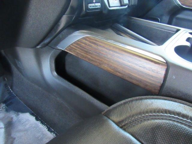 Chevrolet Silverado 1500 High Country Crew Cab 4WD 2020