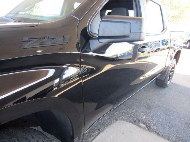 Chevrolet Silverado 1500 Custom Trail Boss Crew Cab Short Box 4WD 2021