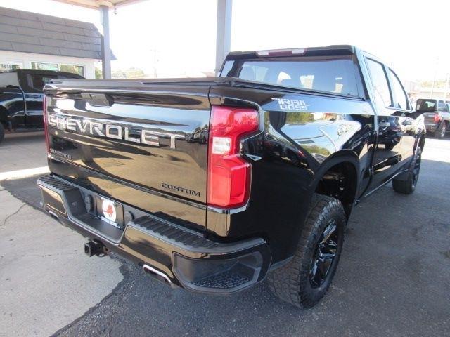 Chevrolet Silverado 1500 Custom Trail Boss Crew Cab Short Box 4WD 2021