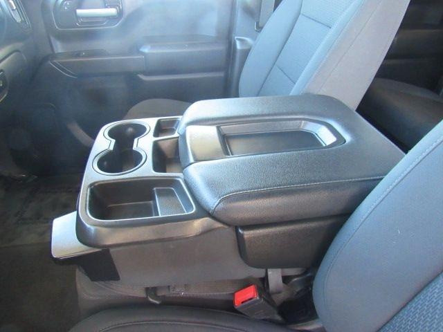 Chevrolet Silverado 1500 Custom Trail Boss Crew Cab Short Box 4WD 2021