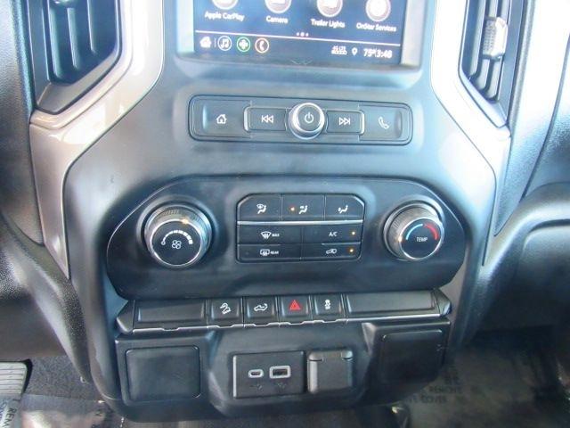 Chevrolet Silverado 1500 Custom Trail Boss Crew Cab Short Box 4WD 2021