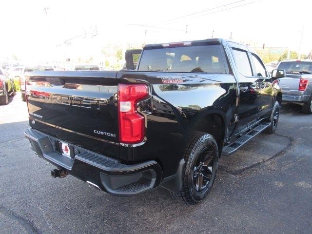 Chevrolet Silverado 1500 Custom Trail Boss Crew Cab Long Box 4WD 2020