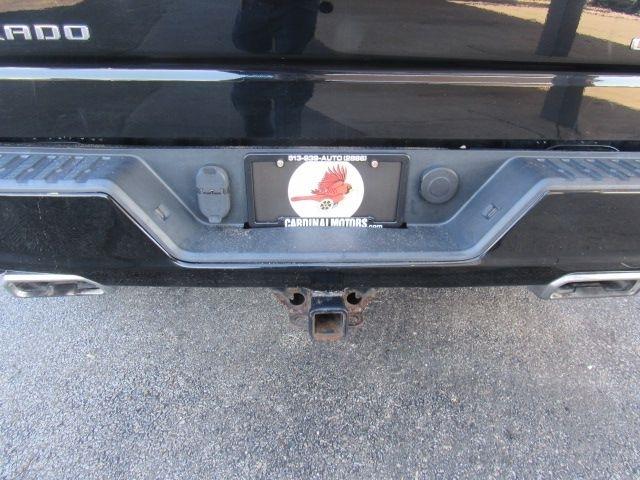 Chevrolet Silverado 1500 Custom Trail Boss Crew Cab Long Box 4WD 2020