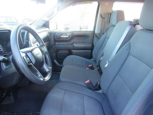 Chevrolet Silverado 1500 Custom Trail Boss Crew Cab Long Box 4WD 2020