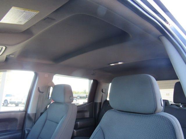Chevrolet Silverado 1500 Custom Trail Boss Crew Cab Long Box 4WD 2020