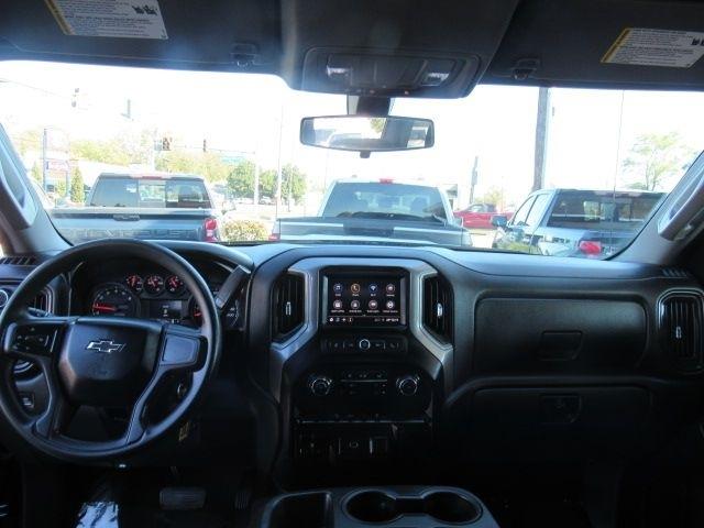 Chevrolet Silverado 1500 Custom Trail Boss Crew Cab Long Box 4WD 2020