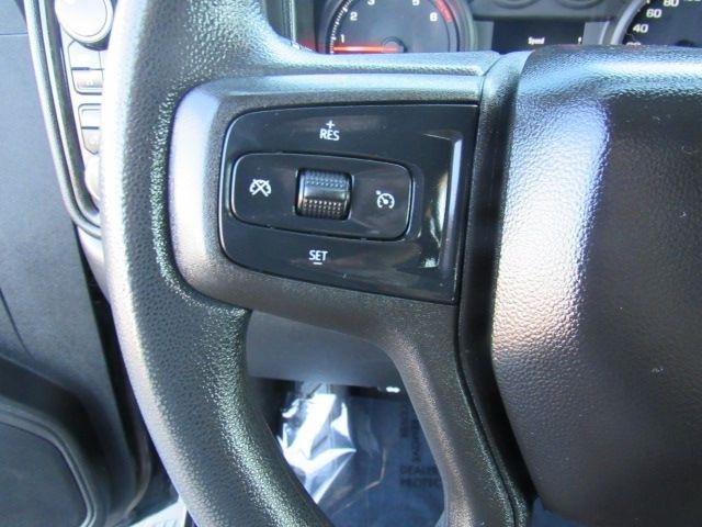 Chevrolet Silverado 1500 Custom Trail Boss Crew Cab Long Box 4WD 2020