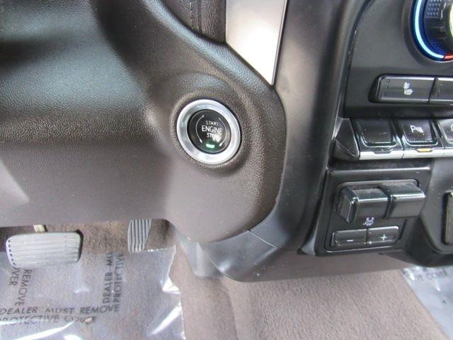 Chevrolet Silverado 1500 LT Crew Cab 4WD 2019