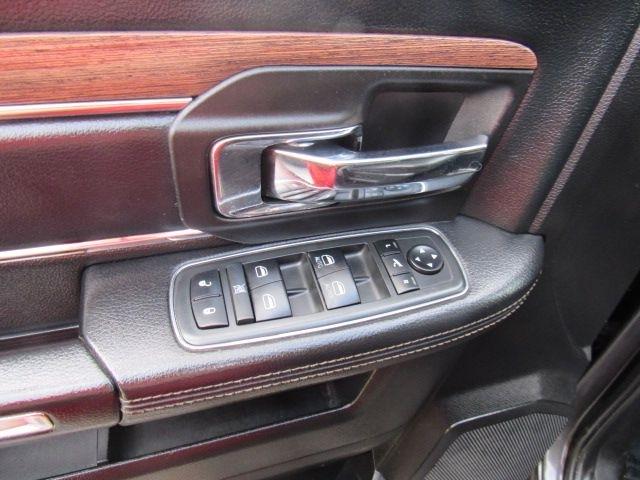 RAM 2500 Laramie Crew Cab SWB 4WD 2018