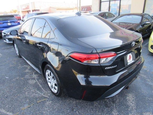 Toyota Corolla LE 2022