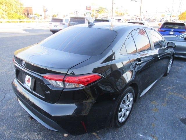 Toyota Corolla LE 2022