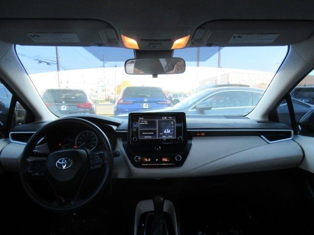 Toyota Corolla LE 2022