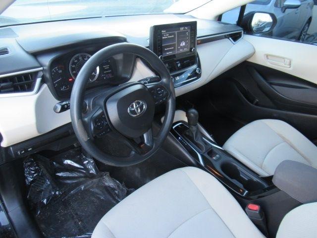 Toyota Corolla LE 2022