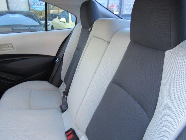 Toyota Corolla LE 2022