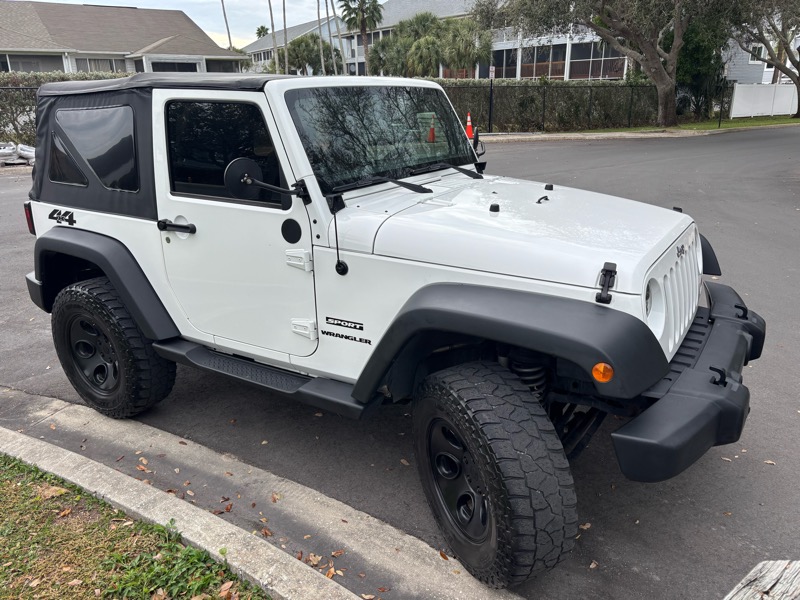 Jeep Wrangler Sport 4WD 2012