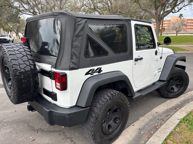 Jeep Wrangler Sport 4WD 2012
