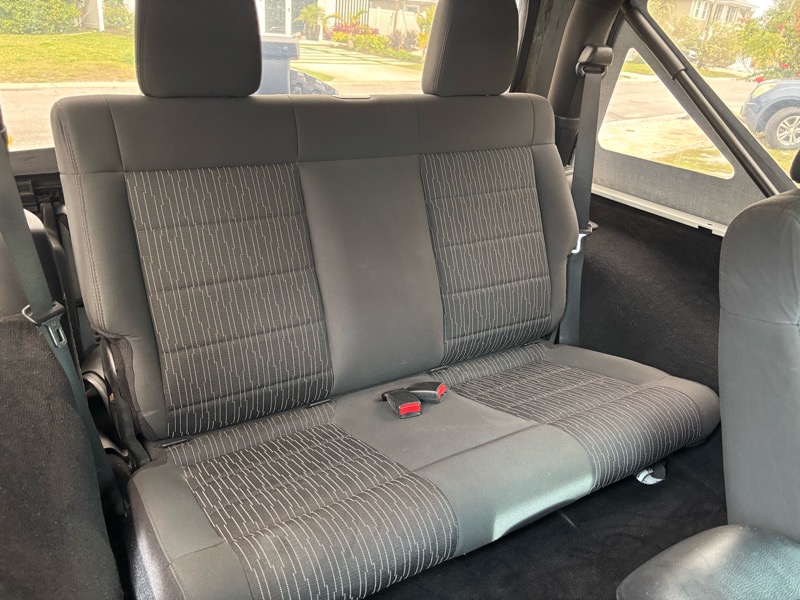 Jeep Wrangler Sport 4WD 2012