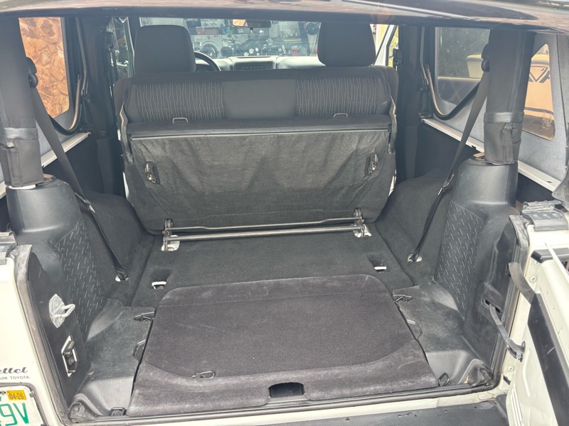 Jeep Wrangler Sport 4WD 2012