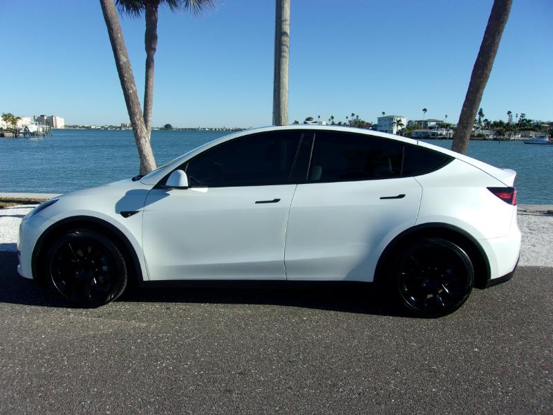 Tesla Model Y Long Range 2021