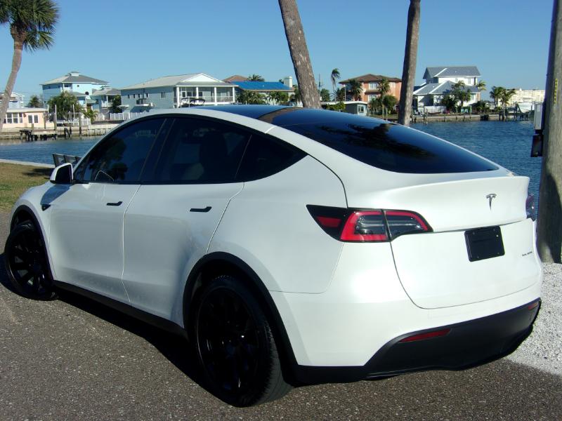 Tesla Model Y Long Range 2021