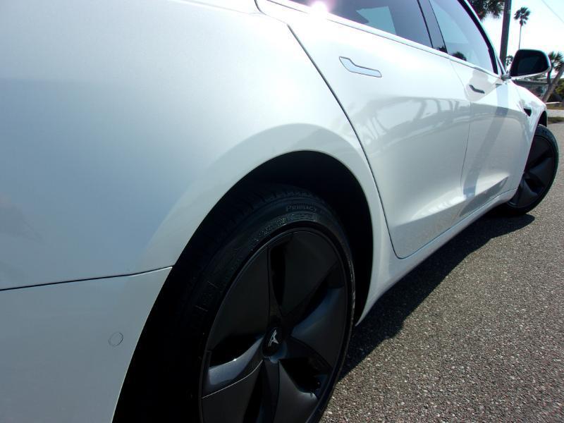 Tesla Model 3 Standard Range Plus 2020