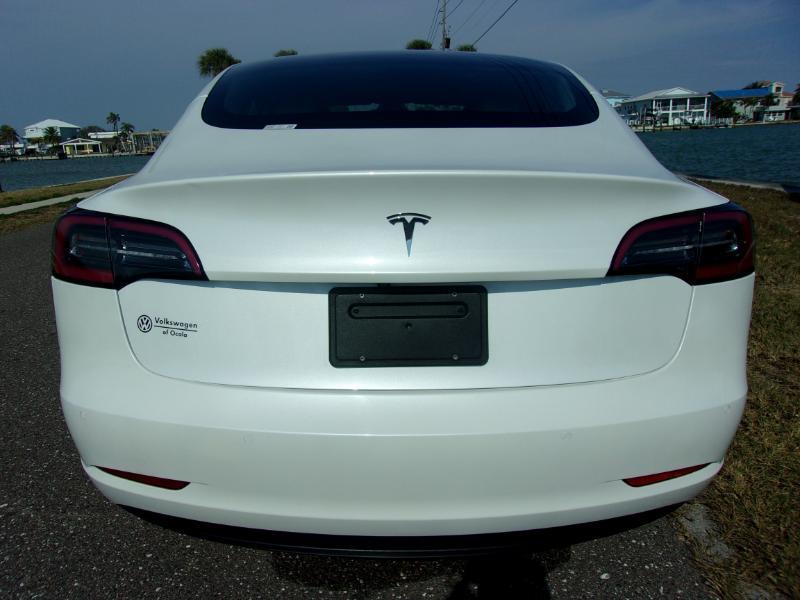 Tesla Model 3 Standard Range Plus 2020