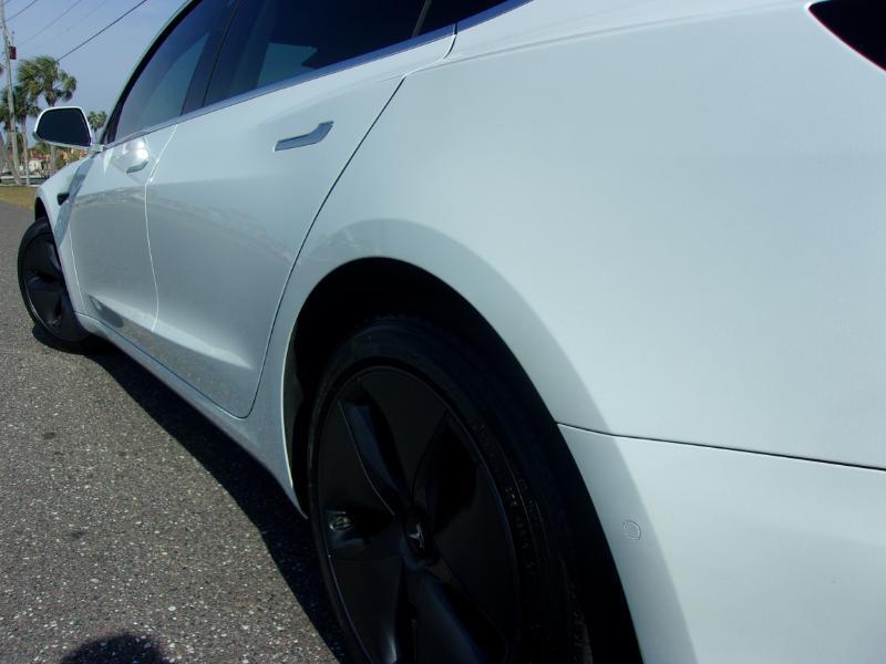 Tesla Model 3 Standard Range Plus 2020