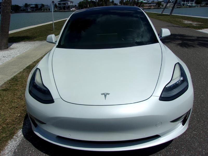 Tesla Model 3 Standard Range Plus 2019