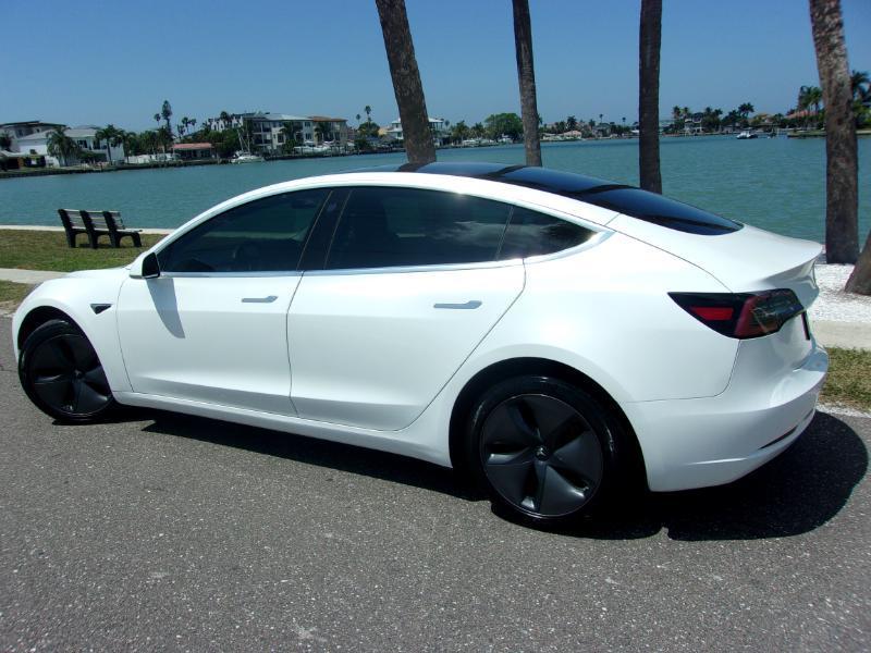 Tesla Model 3 Standard Range Plus 2019