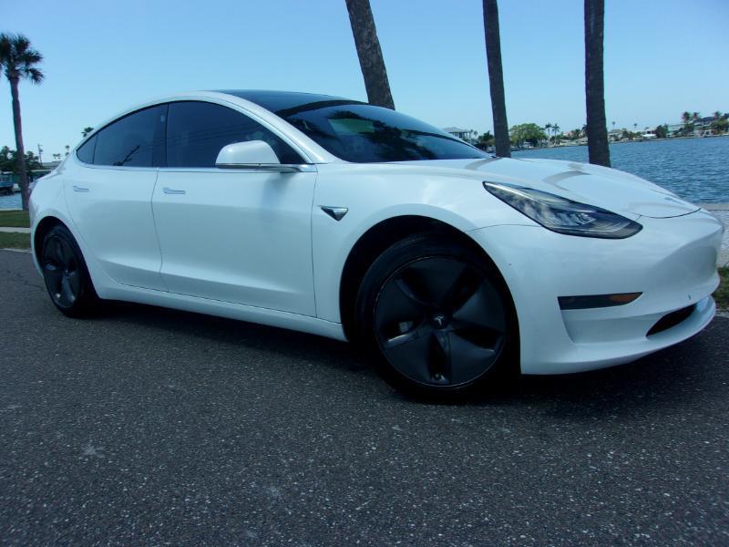 Tesla Model 3 Standard Range Plus 2019