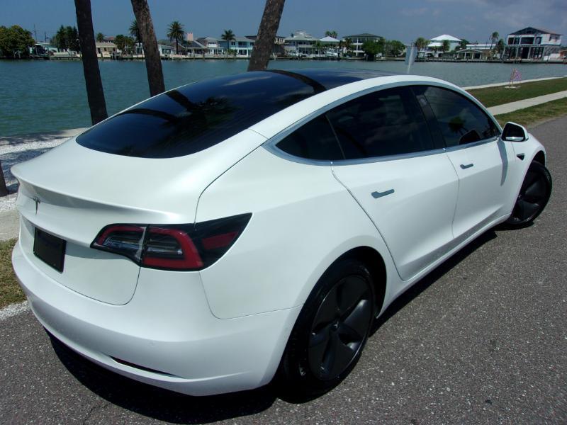 Tesla Model 3 Standard Range Plus 2019