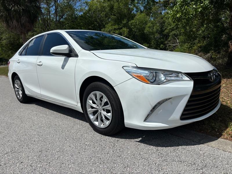 Toyota Camry 2014.5 4dr Sdn I4 Auto LE (Natl) 2016