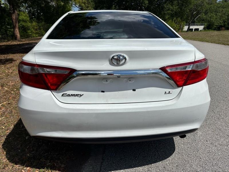 Toyota Camry 2014.5 4dr Sdn I4 Auto LE (Natl) 2016