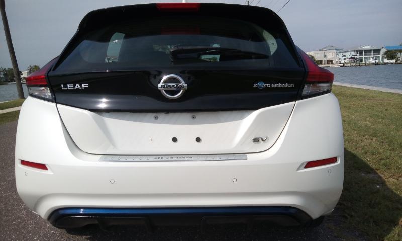 Nissan Leaf SV 2020